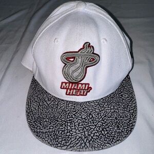 Miami Heat NBA‎ Official Ultra Game Snapback Adjustable Hat Cap